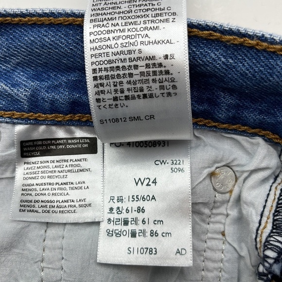 Levi’s Premium Denim Wedgie High Rise 24 - Picture 12 of 16